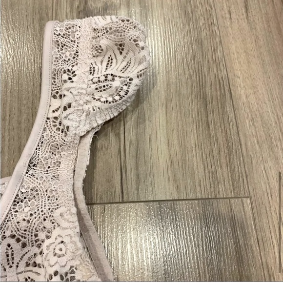 VICTORIA SECRET LACE CAP SLEEVE BODYSUIT WITH MESH BACK LAVENDER SIZE M - Picture 16 of 16